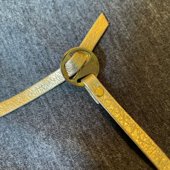 Weather adjustable strap bracelet with white Druzy stone - Picture 2 of 3